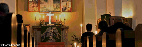 Nachtkonzert im Kerzenschein in der Auferstehungskirche Lohr 