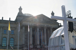 Kirchentagsbühne vor dem Reichstag 2003, Berlin